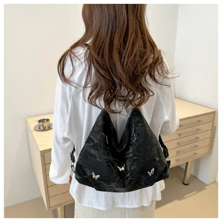 Grey Cute Cloud Crossbody Bag for Women — feature 39