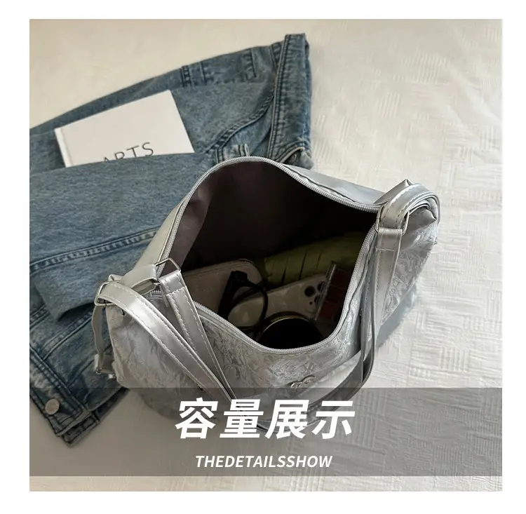 Grey Cute Cloud Crossbody Bag for Women — feature 8