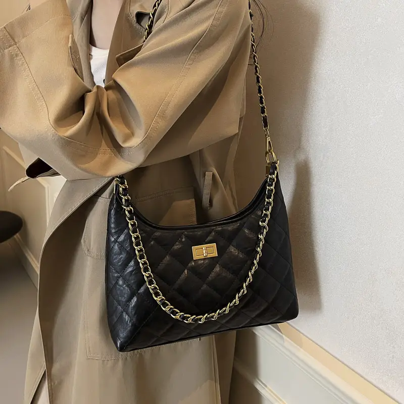 Black Quilted Chain Tote Bag for Women 2025 - Image 6