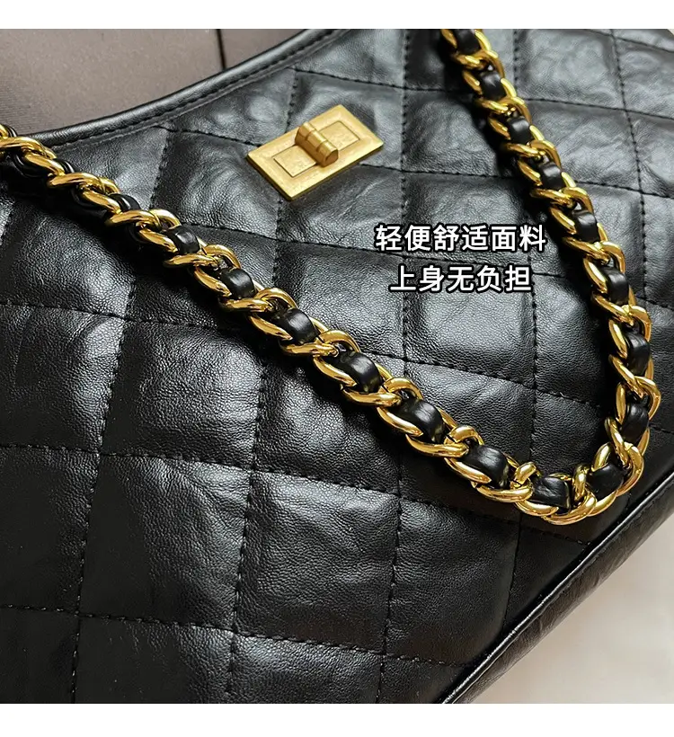 Black Quilted Chain Tote Bag for Women 2025 — feature 5
