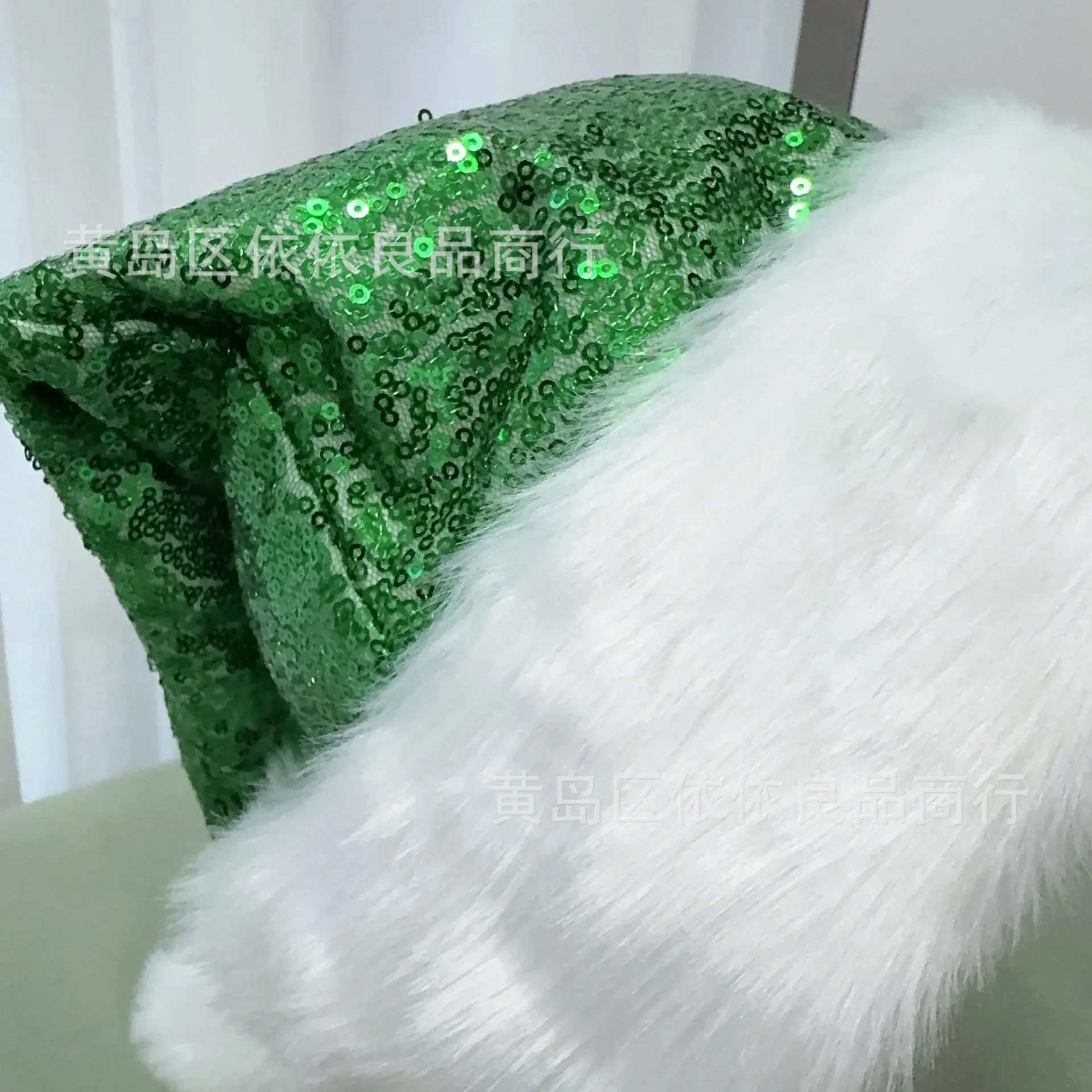 Green Sequined Christmas Hat for Adults — feature 11