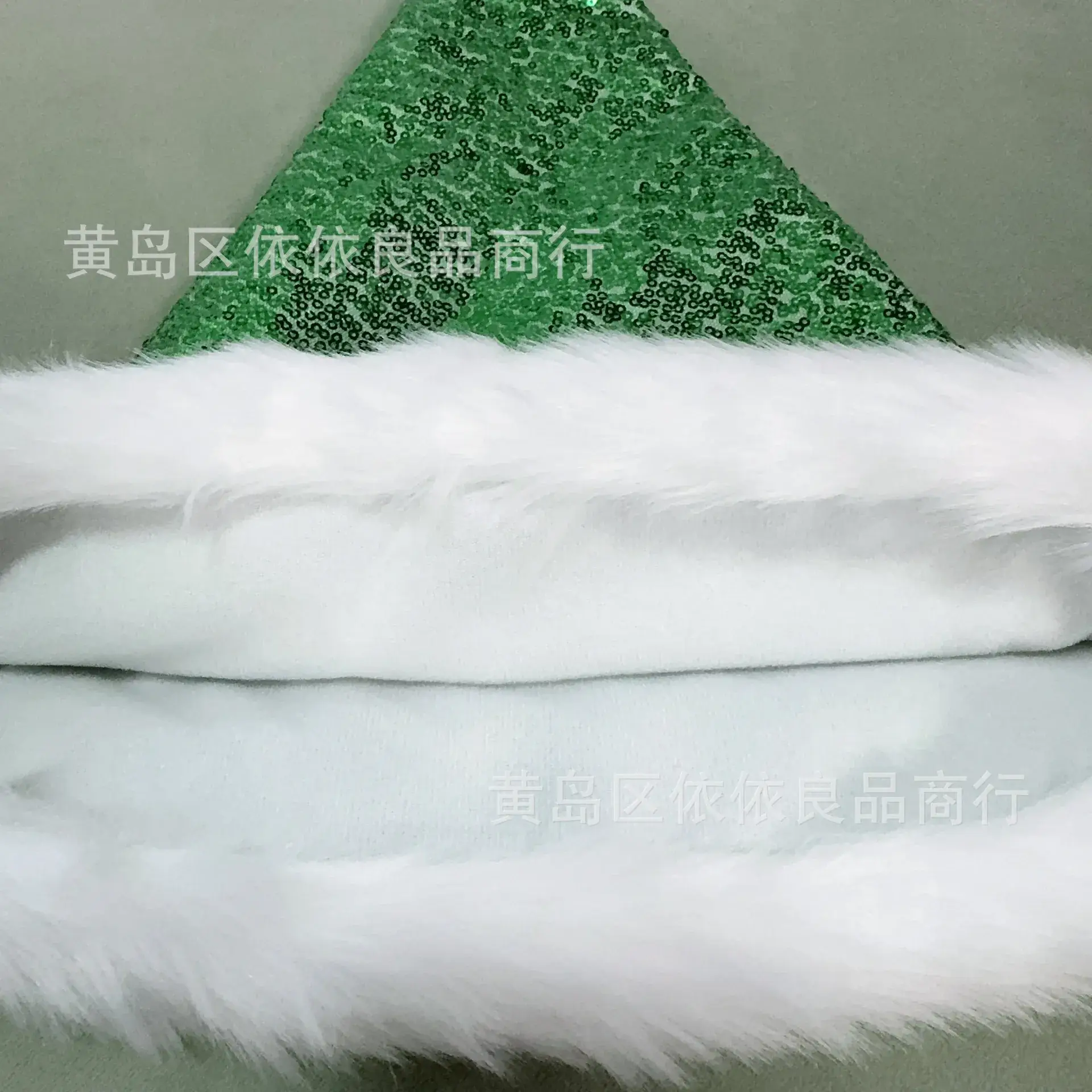Green Sequined Christmas Hat for Adults — feature 12