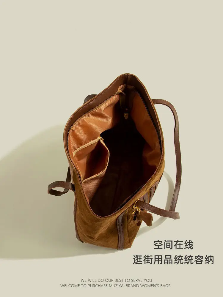 Matte Leather Shoulder Bag Women 2026 Retro Style