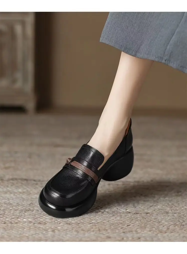 Women's Black Leather Heeled Loafers Autumn 2024 — feature 5
