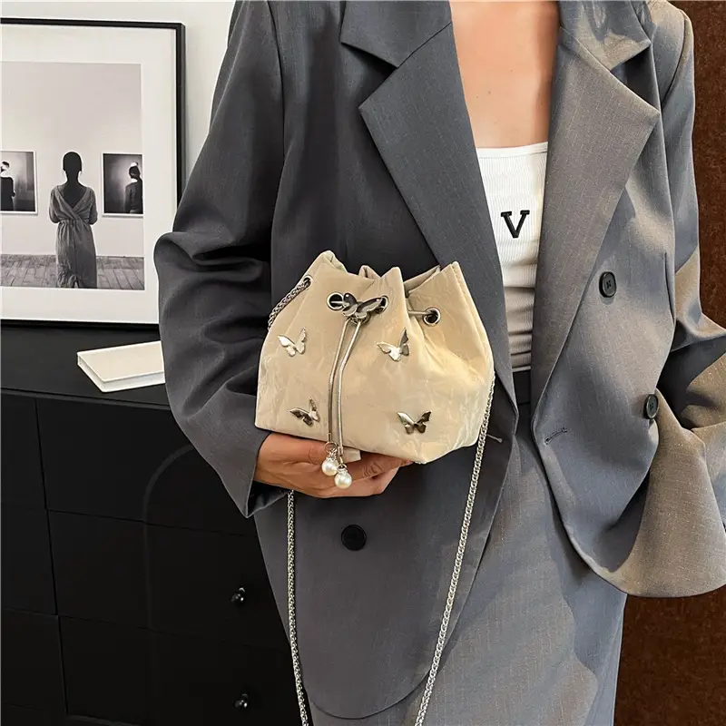 Black Butterfly Chain Bucket Bag for Women - Image 6