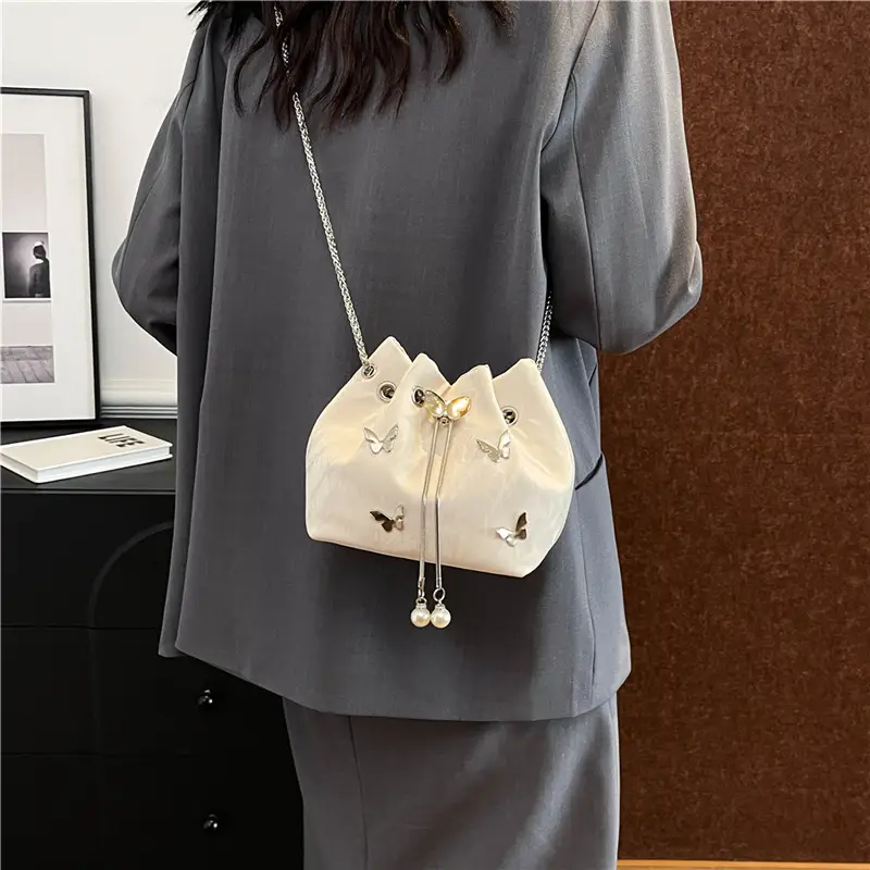 Black Butterfly Chain Bucket Bag for Women - Image 7