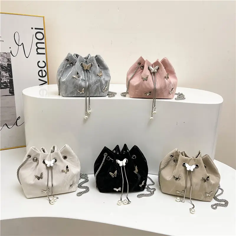 Black Butterfly Chain Bucket Bag for Women - Image 9
