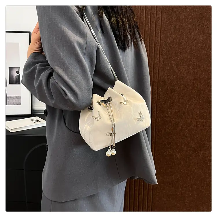 Black Butterfly Chain Bucket Bag for Women — feature 15