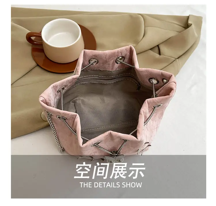 Black Butterfly Chain Bucket Bag for Women — feature 9