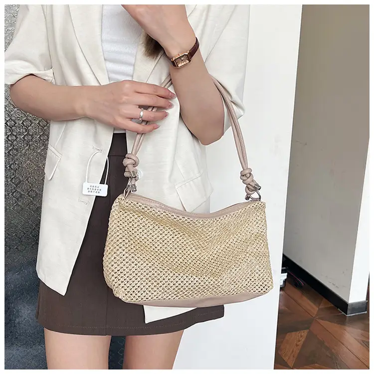 Women's Contrasting Stitched Crossbody Bag 2024 — feature 15