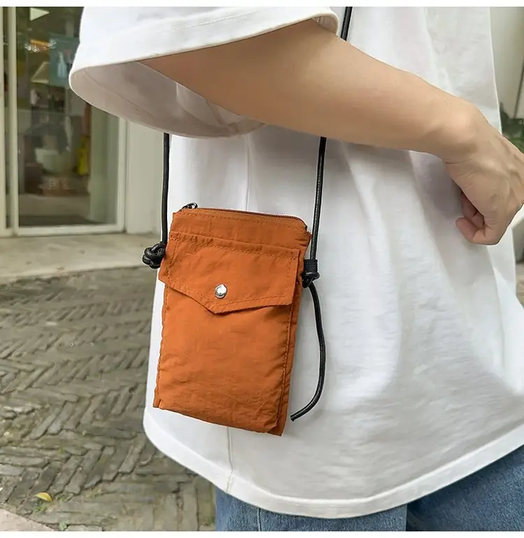 Japanese New Casual White Mobile Phone Bag for Men — feature 20