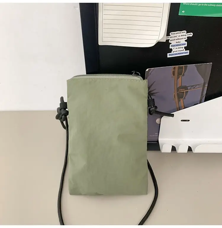 Japanese New Casual White Mobile Phone Bag for Men — feature 38