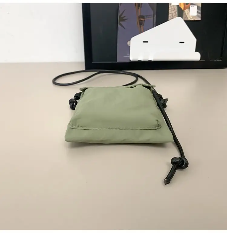 Japanese New Casual White Mobile Phone Bag for Men — feature 39