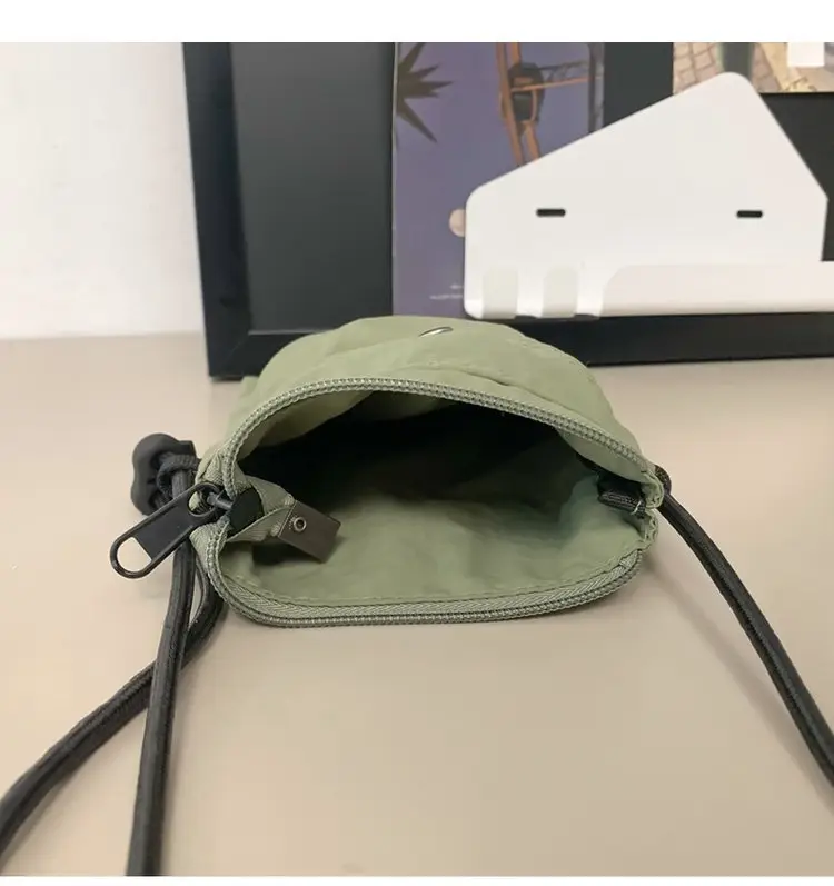 Japanese New Casual White Mobile Phone Bag for Men — feature 42