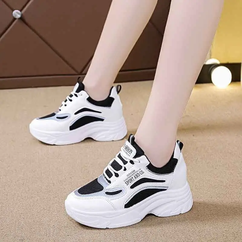 Women White Thick Sole Casual Shoes 2024 - Image 5