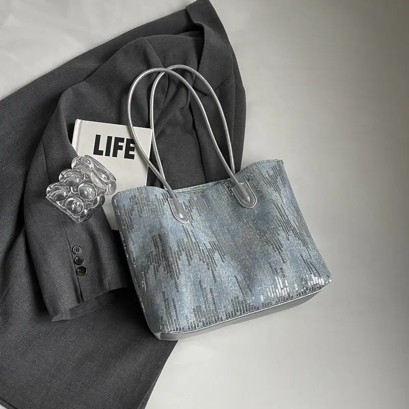 Women's Sparkly Silver Shoulder Bag 2024 New - Image 2