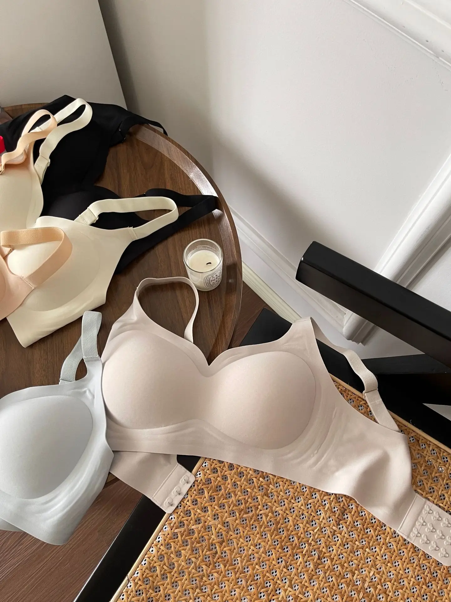 Traceless Jelly Strip Push Up Bra for Women — feature 11