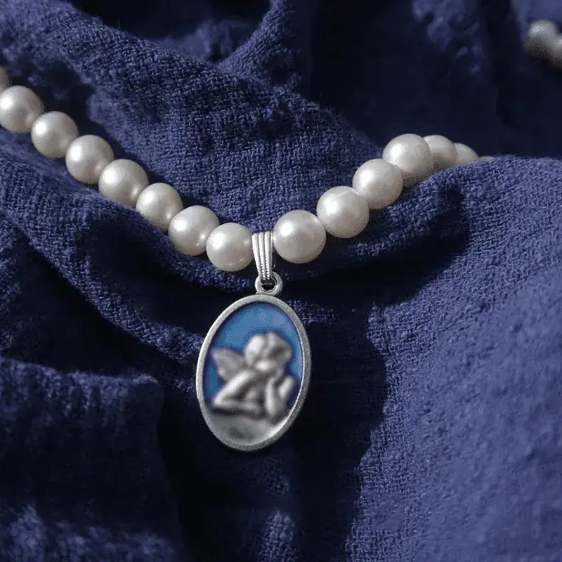 Men's Pearl Clavicle Necklace with Blue Pendant - Image 5