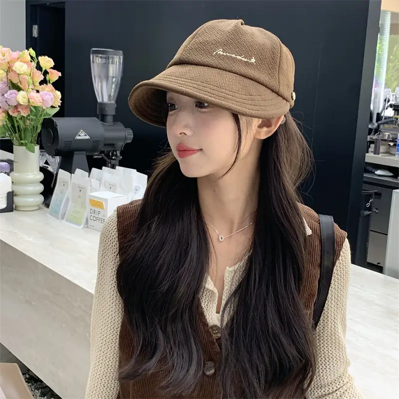 Women's Korean-style Wide-brimmed Hat White - Image 4