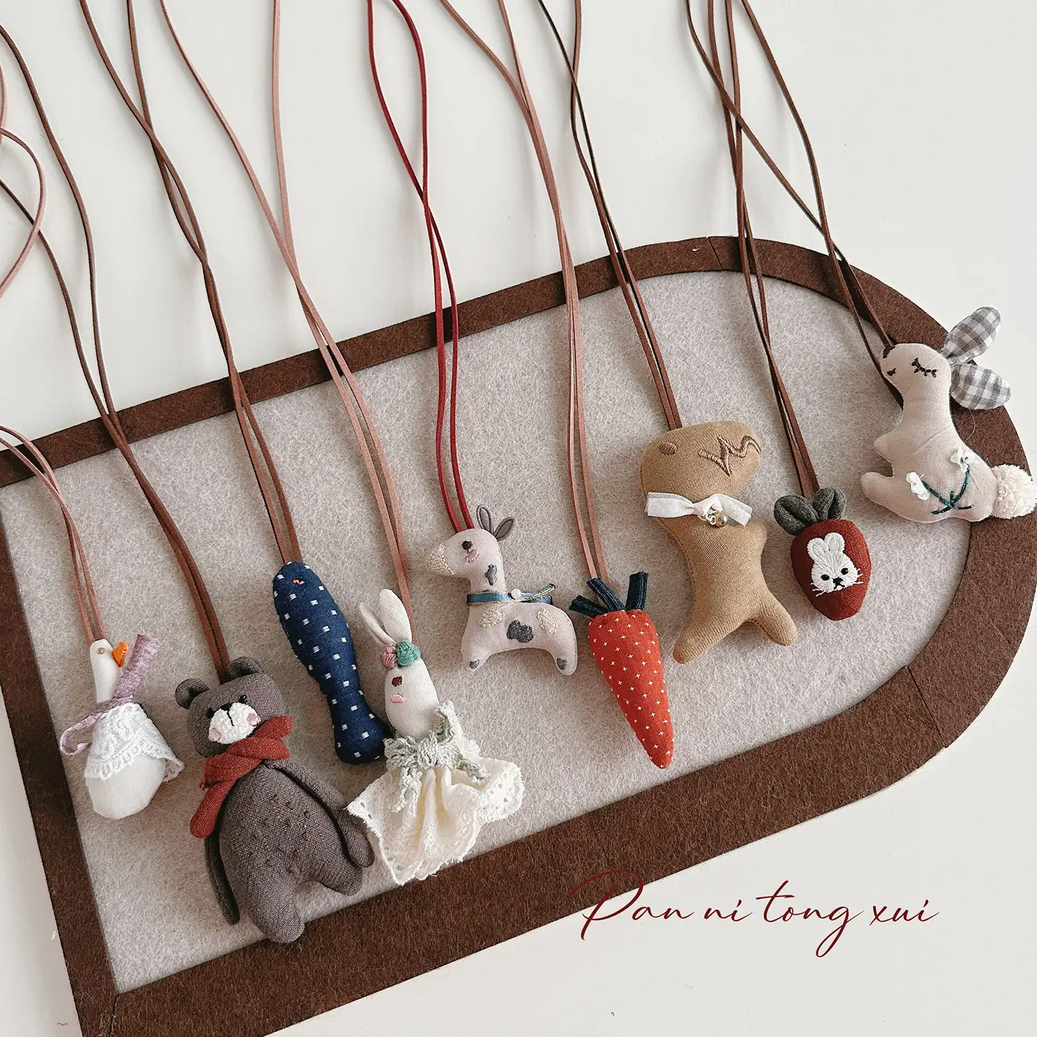 Cute Fabric Animal Pendant for Girls, 4cm High, Brown String — feature 17