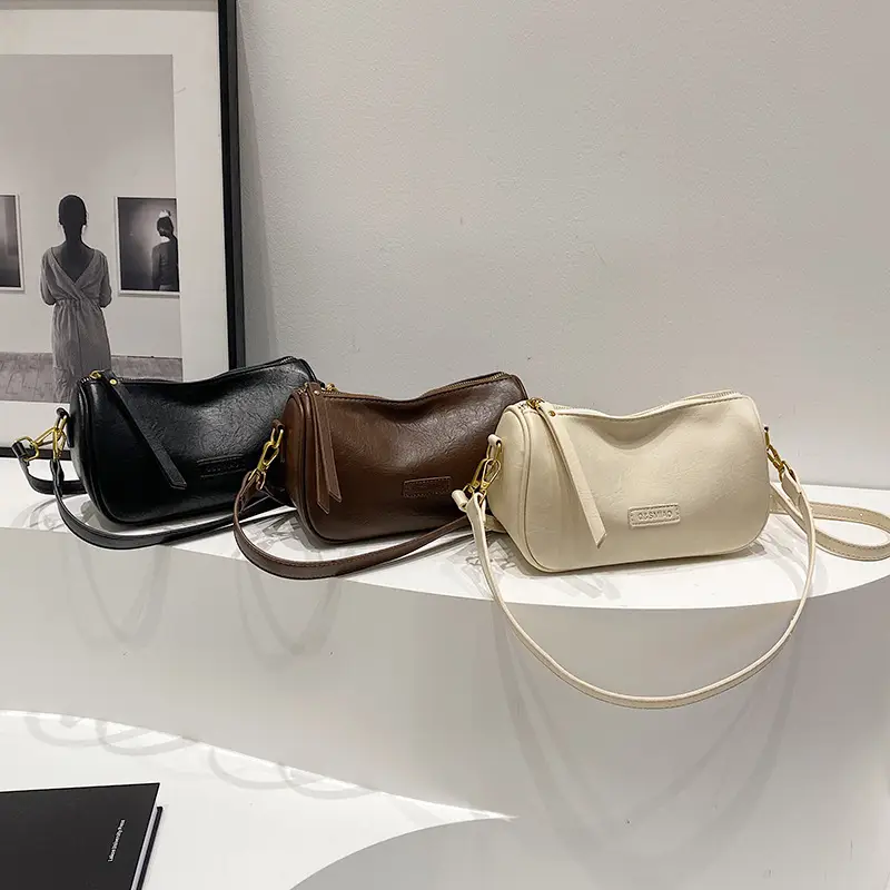 Vintage Black Leather Shoulder Bag for Women 2024 - Image 7