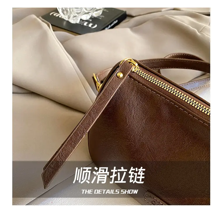 Vintage Black Leather Shoulder Bag for Women 2024 — feature 6