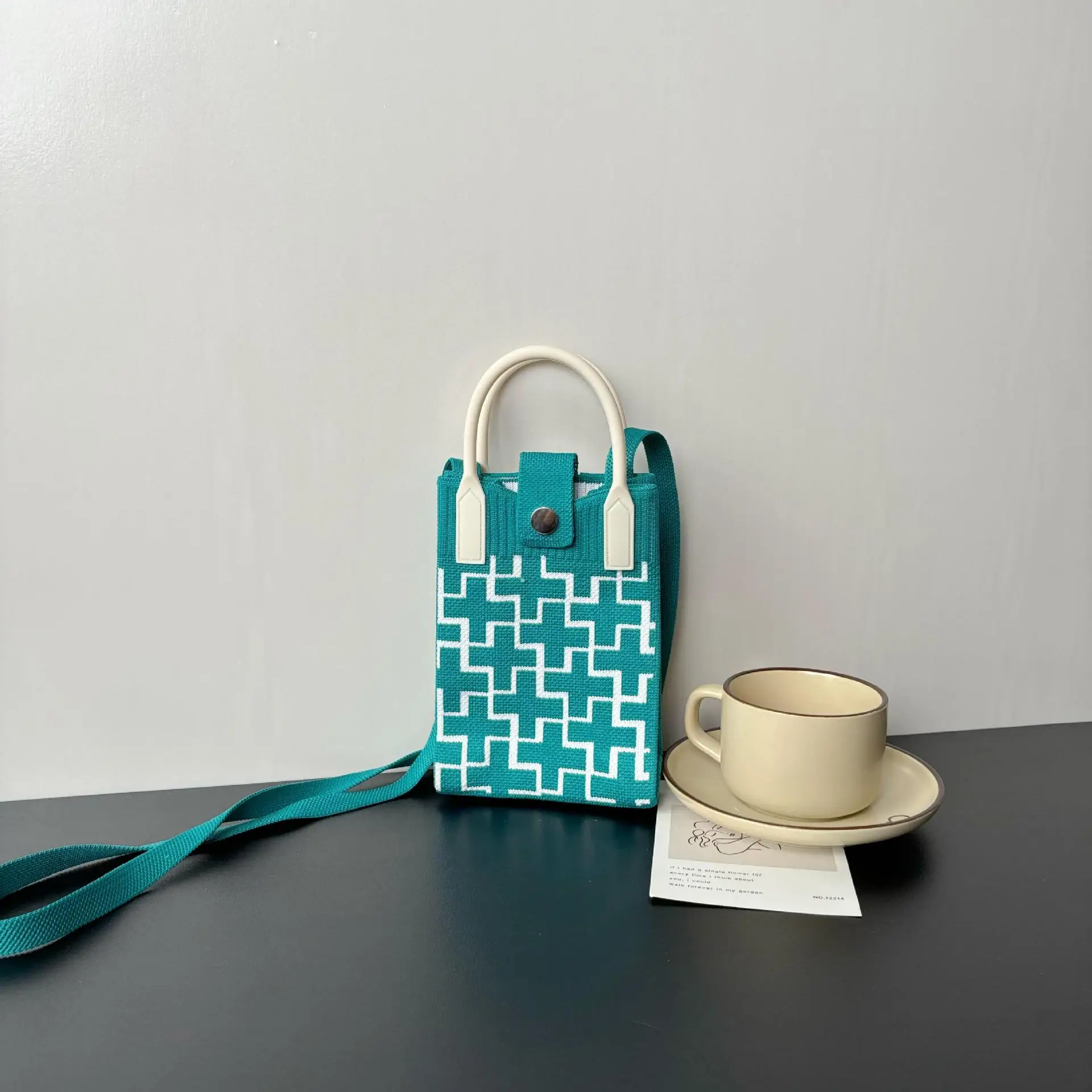 Flower Knitted Shoulder Crossbody Bag Niche Trendy