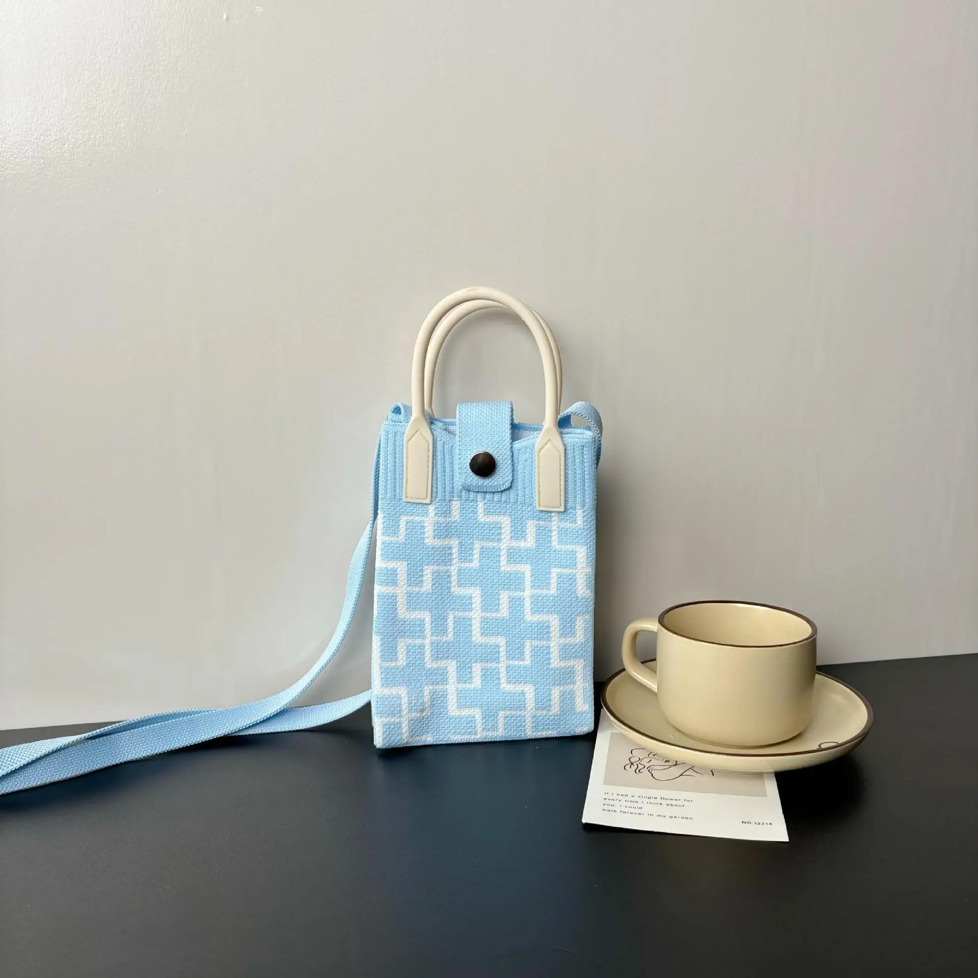 Flower Knitted Shoulder Crossbody Bag Niche Trendy