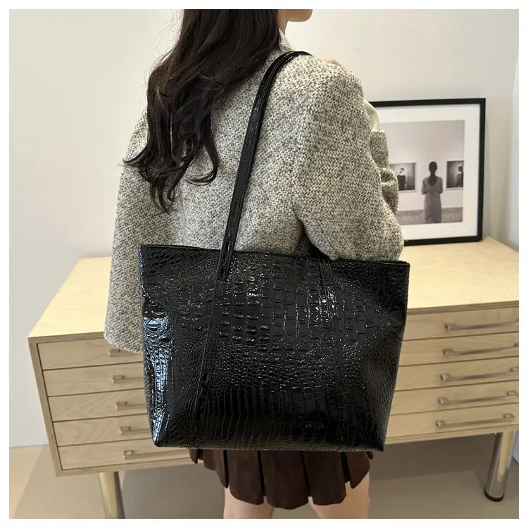 Black Textured Croc Leather Shoulder Bag for Women - Image 5