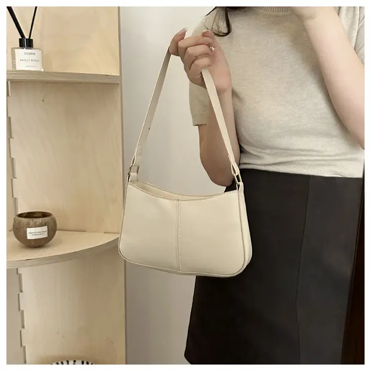 Black Minimalist Crossbody Bag for Women 2024 — feature 14
