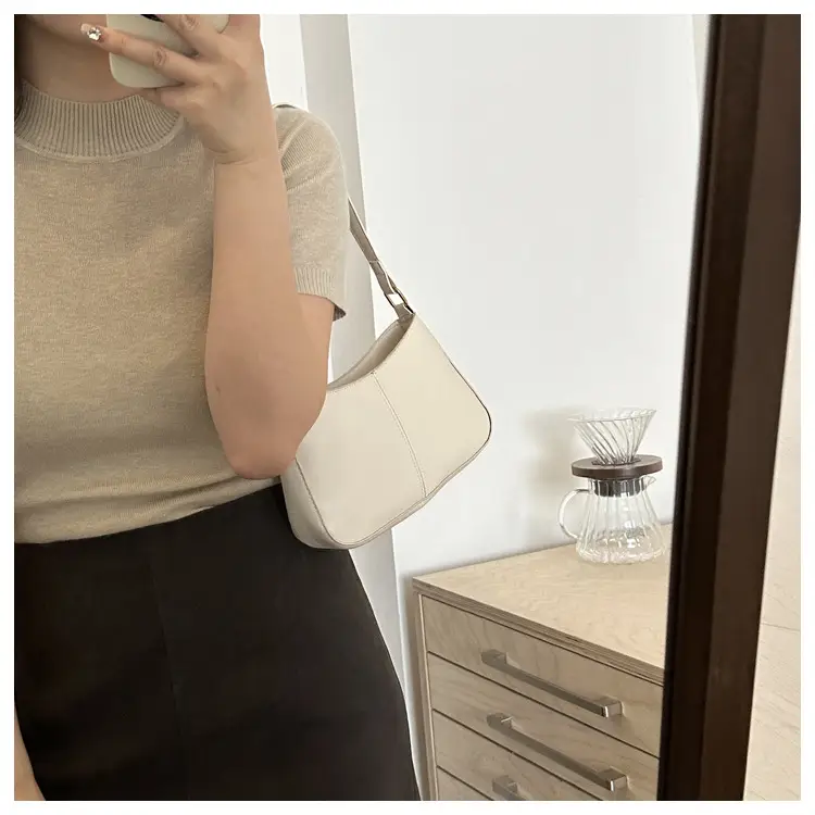 Black Minimalist Crossbody Bag for Women 2024 — feature 16