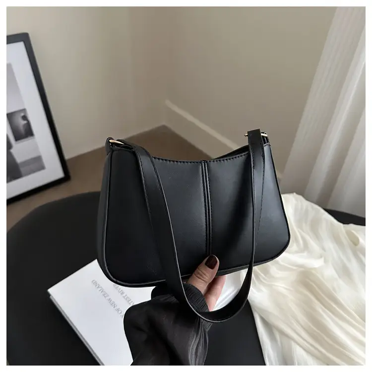 Black Minimalist Crossbody Bag for Women 2024 — feature 17