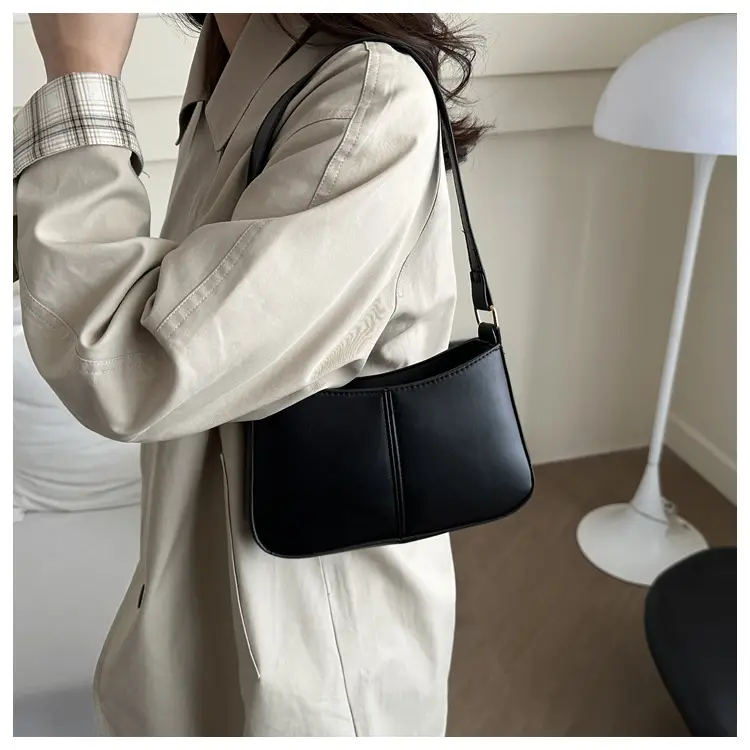 Black Minimalist Crossbody Bag for Women 2024 — feature 9
