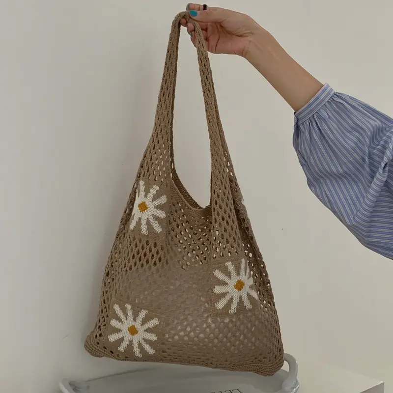 Women's Knitted Flower Shoulder Bag Large Capacity
