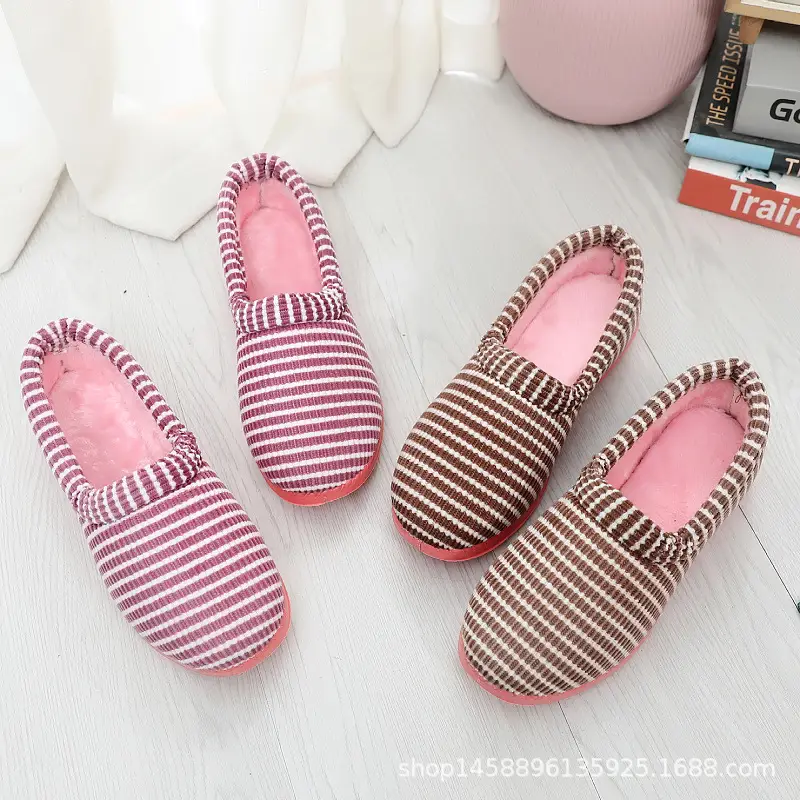 2026 Winter Cotton Slippers for Women, Old Beijing Style Cloth Shoes, Indoor Heel-Covered Plush Home Non-Slip Fleece-Lined Warm Thick-Soled Shoes - Image 6