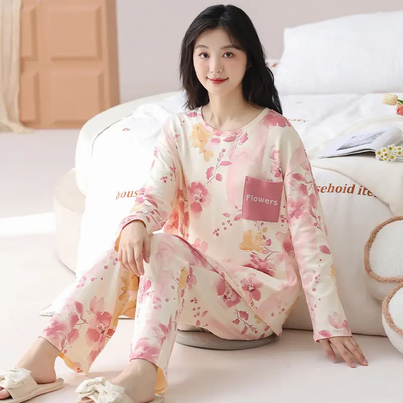 Bra-Free Women's Cotton Floral Pajamas Set