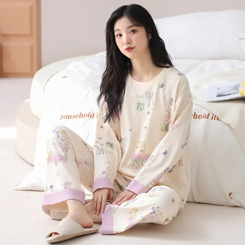 Bra-Free Women's Cotton Floral Pajamas Set