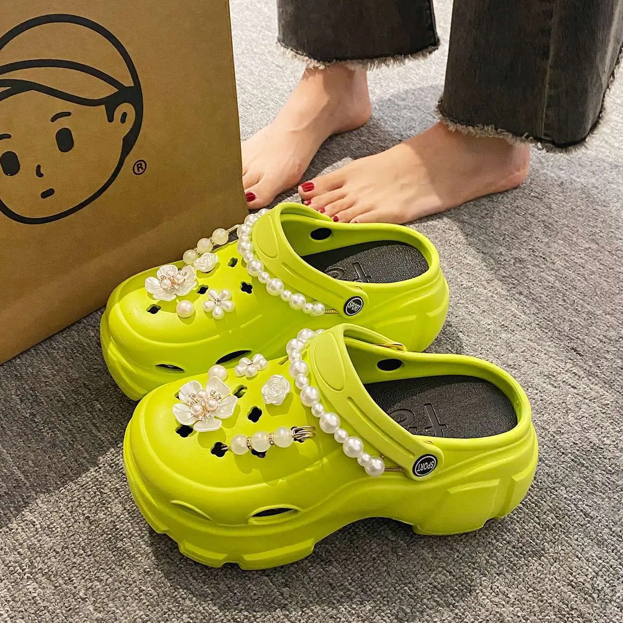 Women's Neon Pearl Decorated Thick Sandals - Image 6