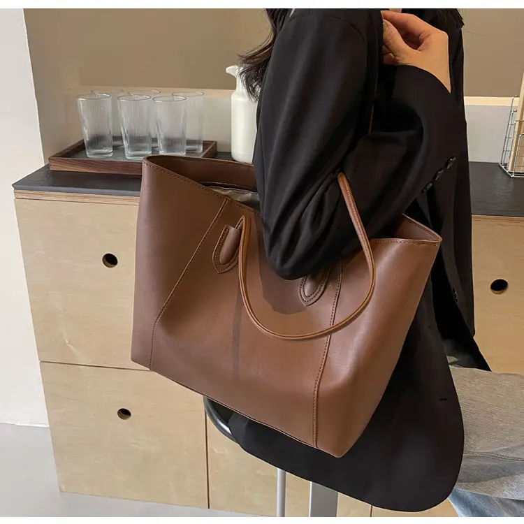 Women Large Capacity Tan Tote Bag 2026 Casual Commuter — feature 37