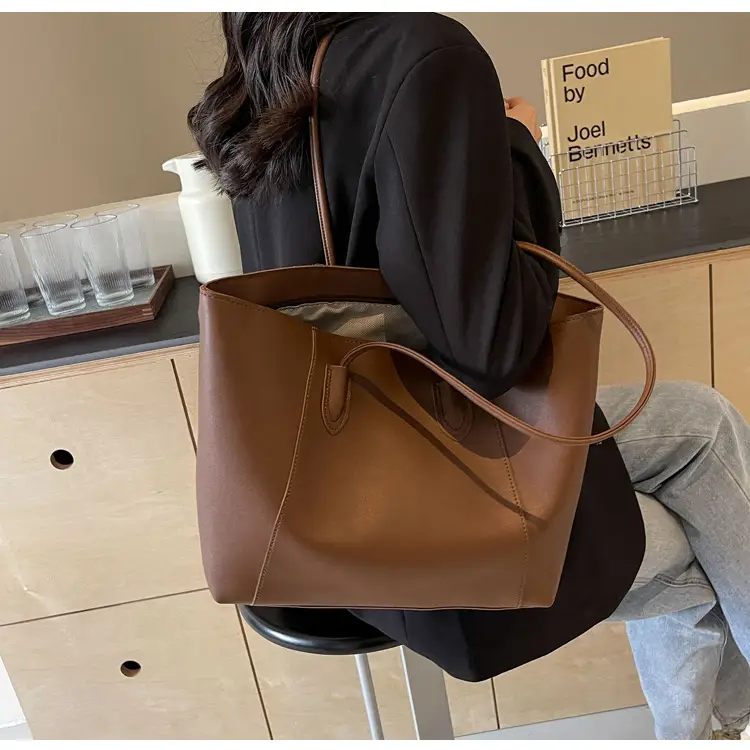 Women Large Capacity Tan Tote Bag 2026 Casual Commuter — feature 38