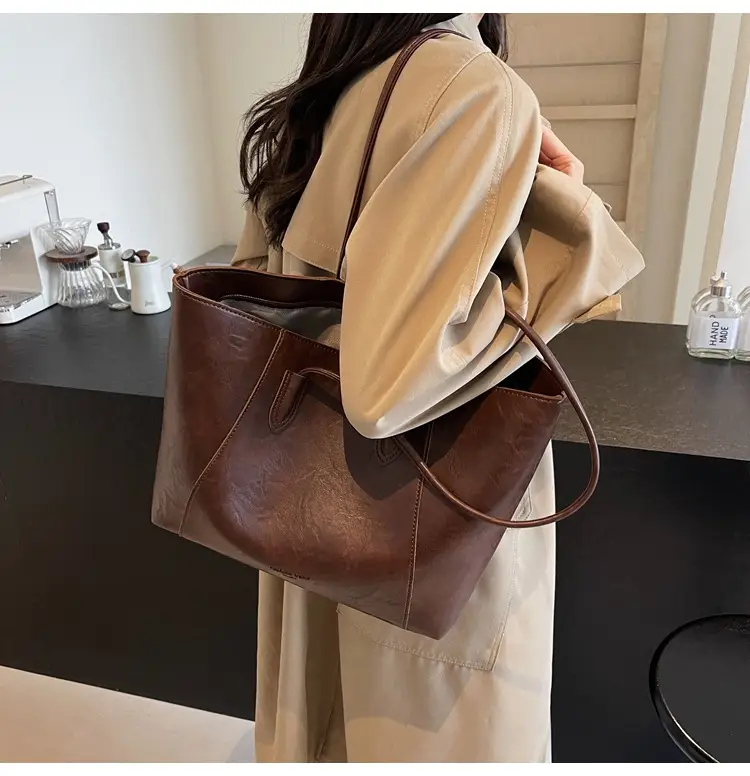 Women Large Capacity Tan Tote Bag 2026 Casual Commuter — feature 48