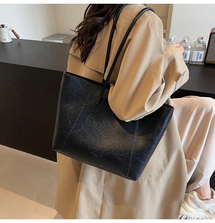 Women Large Capacity Tan Tote Bag 2026 Casual Commuter — feature 50