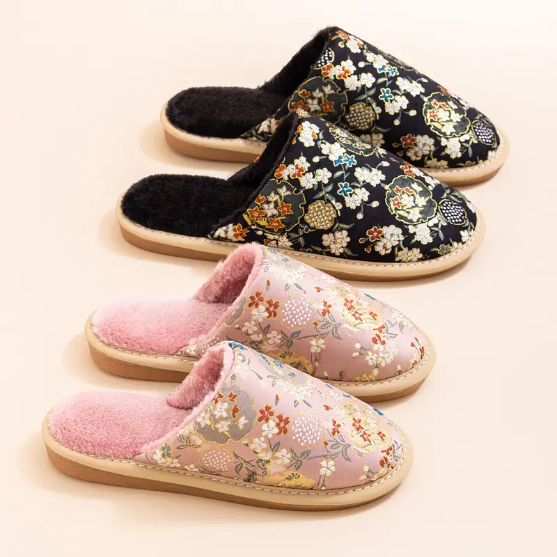 Cotton slippers women's autumn and winter indoor home fleece-lined warm non-slip beef bottom embroidery factory direct a generation of hair