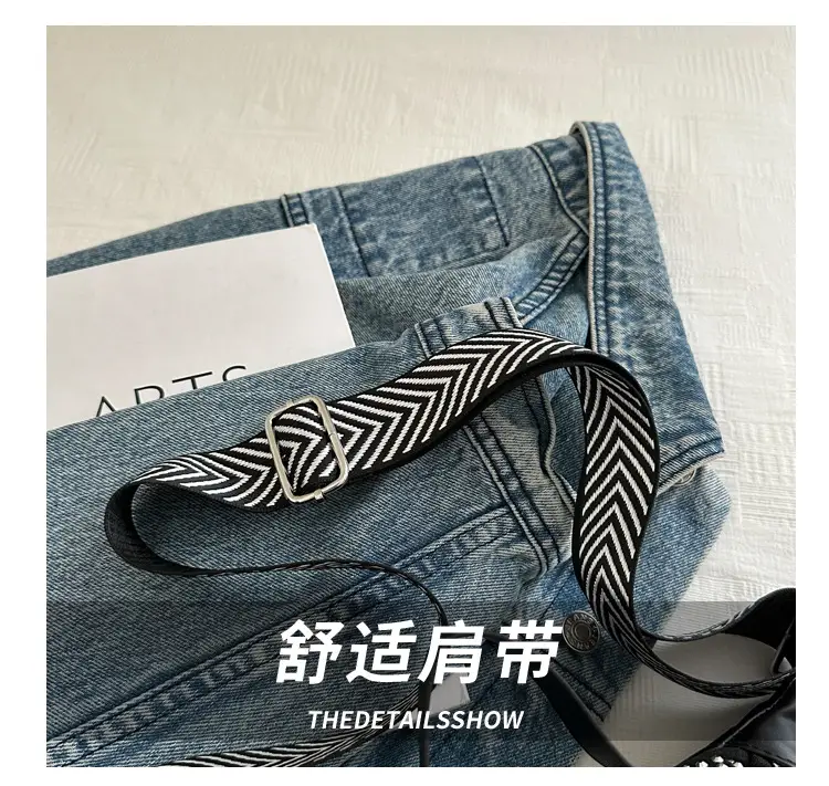 Women's Black White Checkered Crossbody Bag 2023 — feature 5