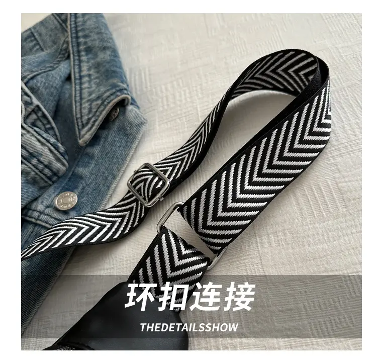 Women's Black White Checkered Crossbody Bag 2023 — feature 6