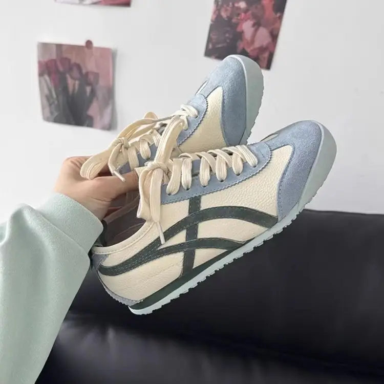 Women's 2024 Retro Training Shoes with Pink Stripes — feature 4