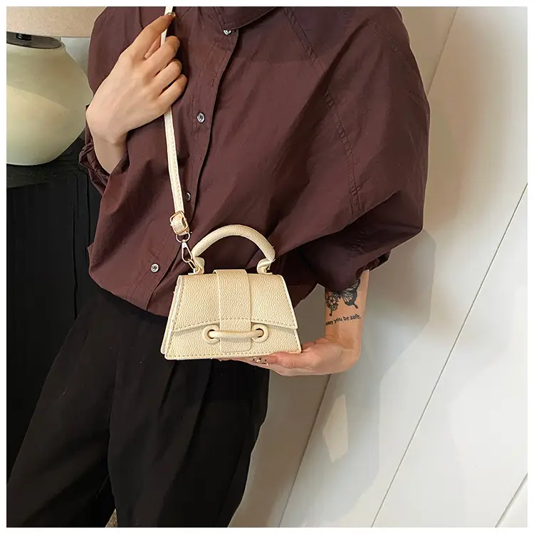 Red Square Shoulder Crossbody Bag for Women — feature 15