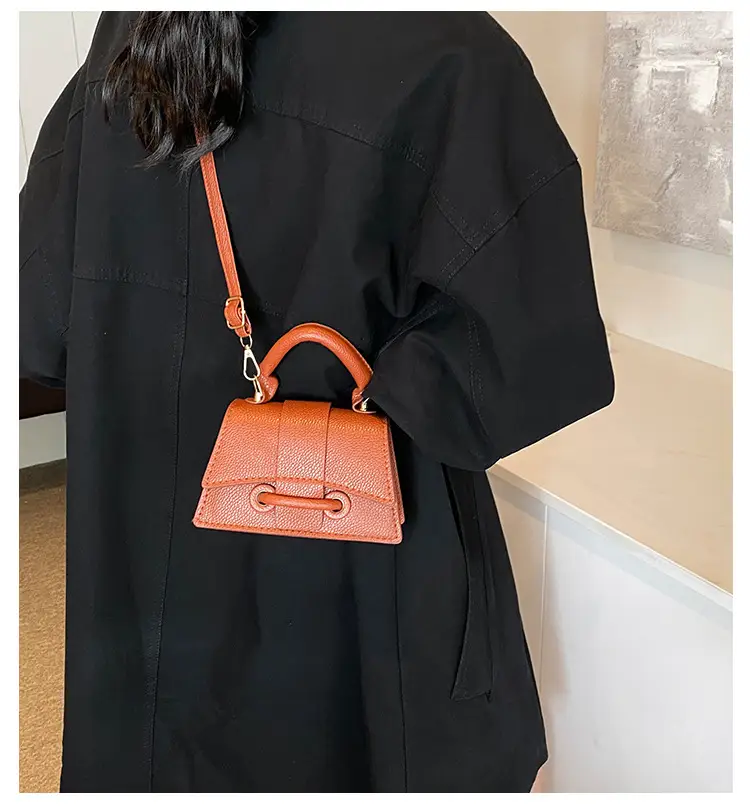 Red Square Shoulder Crossbody Bag for Women — feature 2