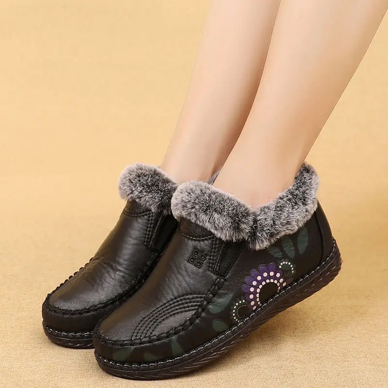 Old People's Cotton Shoes Women's Winter Non-slip Waterproof Old Beijing Cloth Shoes fleece-lined Warm Middle-aged and Old People's Grandma Mom Shoes with Soft Sole - Image 2