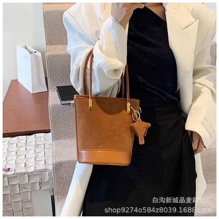 Retro Frosted Crossbody Bag Women Brown 2026 — feature 13